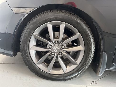 Used 2021 Honda Civic EX image 13