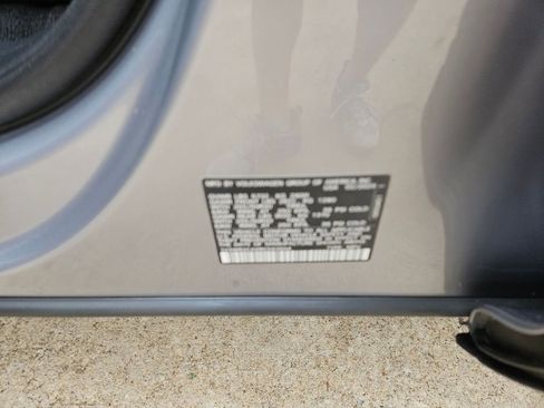 Used 2024 Volkswagen Atlas SE FWD image 28