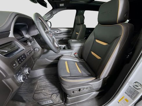 Used 2024 GMC Yukon AT4 w/ Technology Package image 20