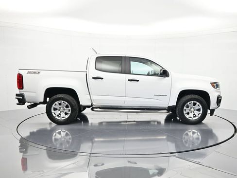 Used 2022 Chevrolet Colorado Z71 AWD/4WD image 4