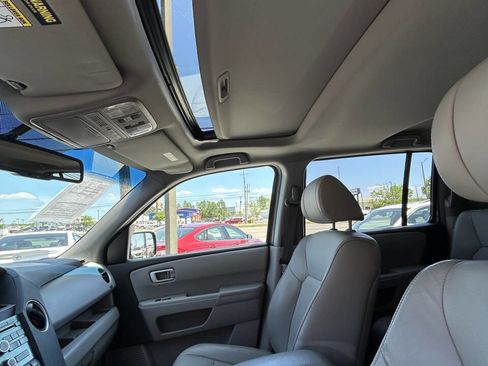 Used 2010 Honda Pilot EX-L image 16