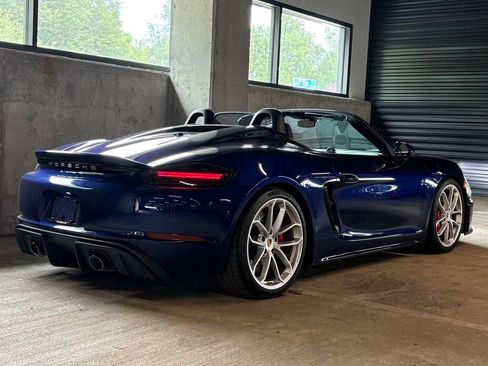 Used 2022 Porsche 718 Boxster Spyder RWD image 10