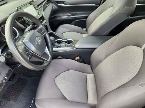 Used 2023 Toyota Camry LE FWD image 13