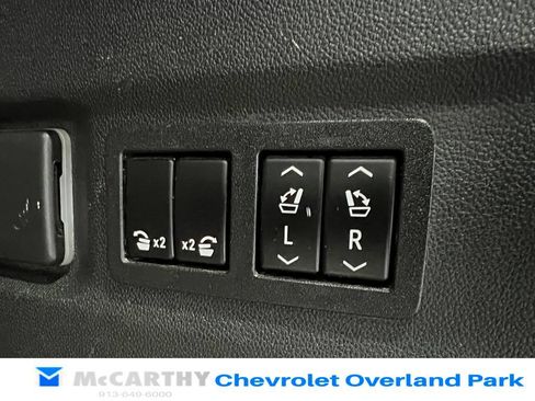 Used 2022 GMC Yukon XL AT4 AWD/4WD image 34