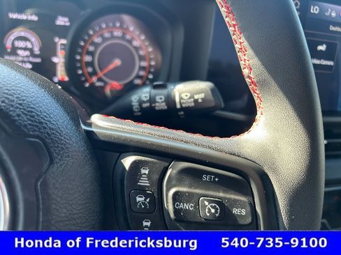 Used 2024 Jeep Wrangler Unlimited Rubicon w/ Safety Group AWD/4WD image 18