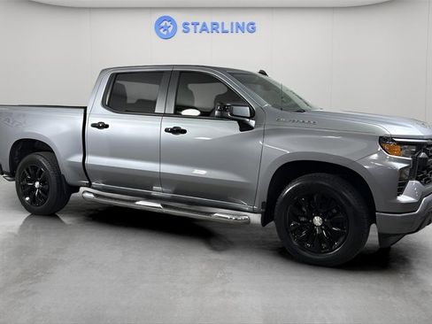 Used 2024 Chevrolet Silverado 1500 Custom image 12