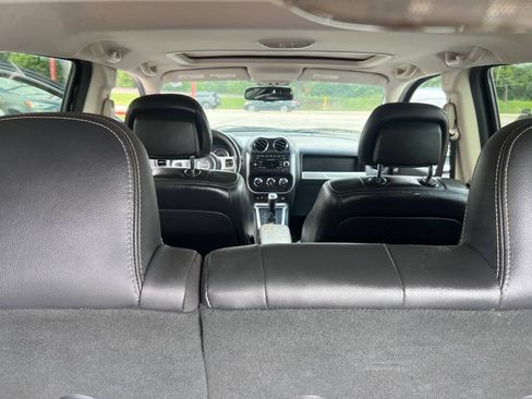 Used 2017 Jeep Compass High Altitude AWD/4WD image 16