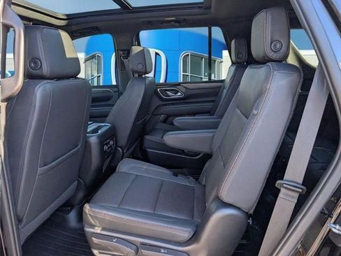 Used 2023 Chevrolet Tahoe High Country w/ Premium Package 2 RWD image 15