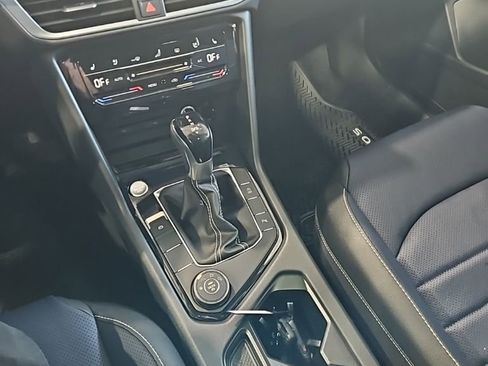 New 2026 Volkswagen Taos SEL AWD/4WD image 33