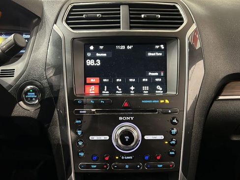 Used 2017 Ford Explorer Limited w/ Equipment Group 301A image 14
