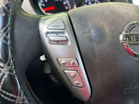 Used 2017 Nissan Versa SV FWD image 19