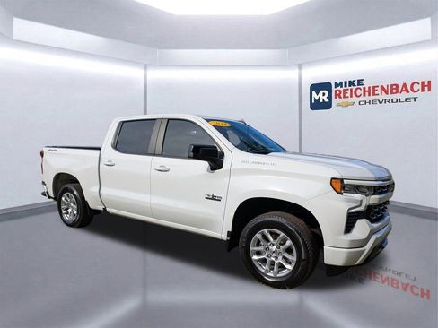 Used 2024 Chevrolet Silverado 1500 RST AWD/4WD image 2