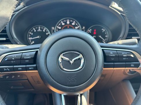 Used 2025 MAZDA MAZDA3 s image 29