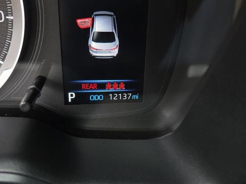 Used 2022 Toyota Corolla SE image 15