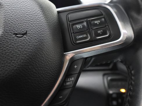 Used 2022 RAM 3500 Laramie AWD/4WD image 15