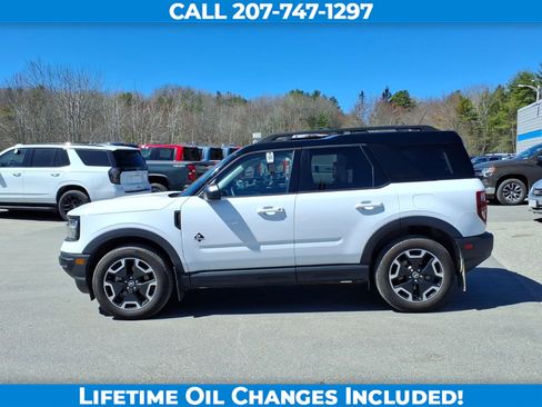 Used 2024 Ford Bronco Sport Outer Banks w/ Tech Package AWD/4WD image 8