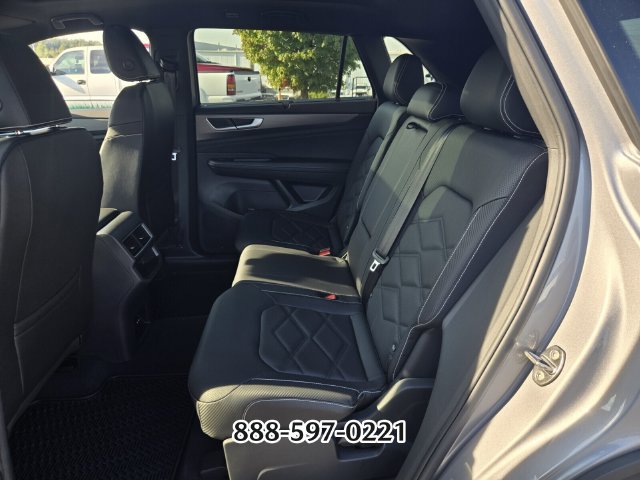 Used 2026 Volkswagen Atlas Cross Sport SE FWD image 12