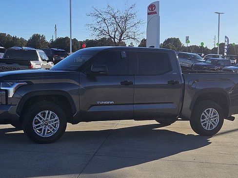Used 2024 Toyota Tundra SR5 image 16