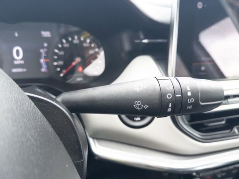 Used 2022 Jeep Compass Limited w/ Sun and Sound Group image 22