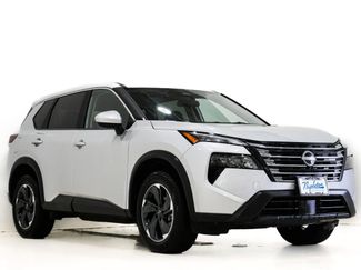 Used 2025 Nissan Rogue SV video 1