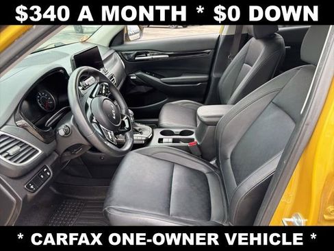 Used 2023 Kia Seltos SX w/ SX Sunroof Package AWD/4WD image 11