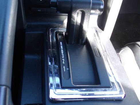 Used 2007 Ford Mustang GT image 27