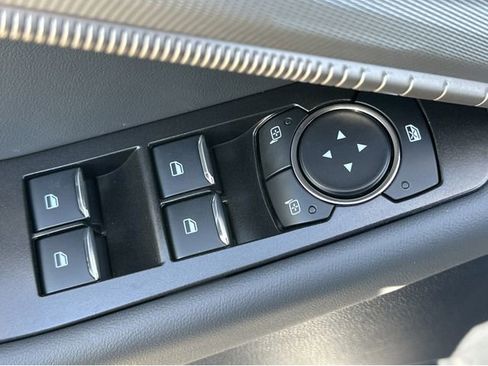 New 2026 Ford Explorer Active RWD image 38