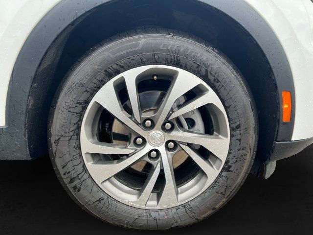 Used 2021 Buick Envision Essence AWD/4WD image 9