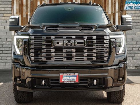 Used 2025 GMC Sierra 2500 Denali Ultimate w/ Max Trailering Package AWD/4WD image 6