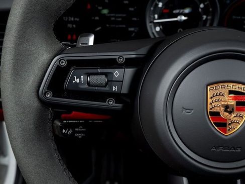 Used 2024 Porsche 911 Targa 4 GTS image 36