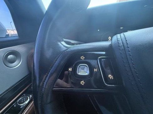 Used 2021 Lincoln Aviator Reserve w/ Equipment Group 210A AWD/4WD image 23
