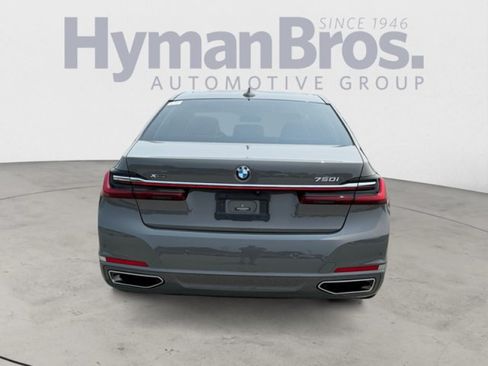 Used 2020 BMW 750i xDrive w/ Executive Package AWD/4WD image 4