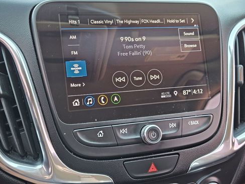 Used 2019 Chevrolet Equinox LT FWD image 21