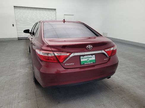 Used 2017 Toyota Camry XLE w/ Moonroof Package image 6