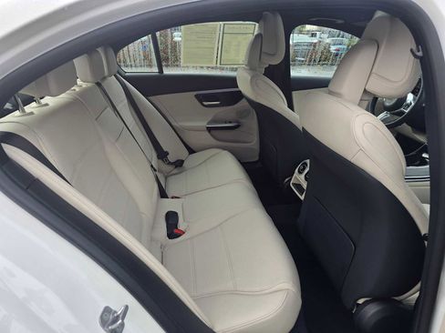 Used 2025 Mercedes-Benz C 300 Sedan image 14
