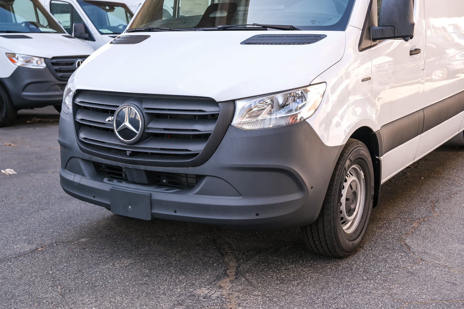 New 2025 Mercedes-Benz eSprinter 170 Cargo image 11