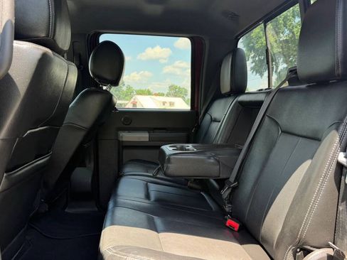 Used 2015 Ford F250 Lariat w/ Chrome Package AWD/4WD image 23