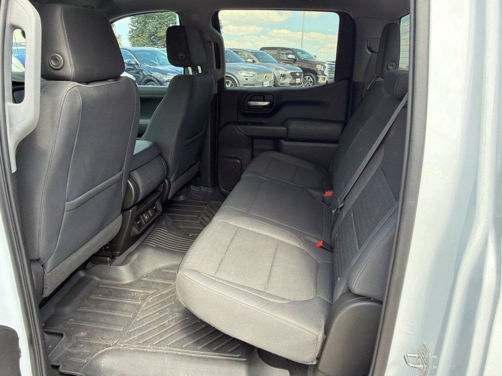 Used 2019 Chevrolet Silverado 1500 LT w/ Texas Edition RWD image 6