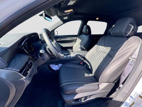 New 2026 INFINITI QX60 Autograph w/ Dark Cargo Package image 22