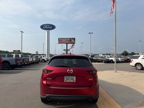 Used 2019 MAZDA CX-5 Sport FWD image 4