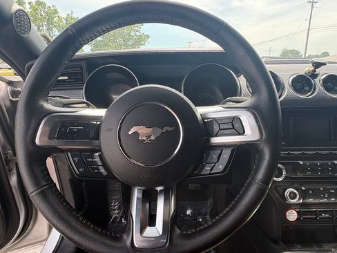Used 2017 Ford Mustang GT w/ GT Performance Package RWD image 26