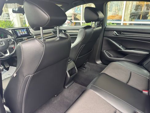 Used 2022 Honda Accord Sport image 7