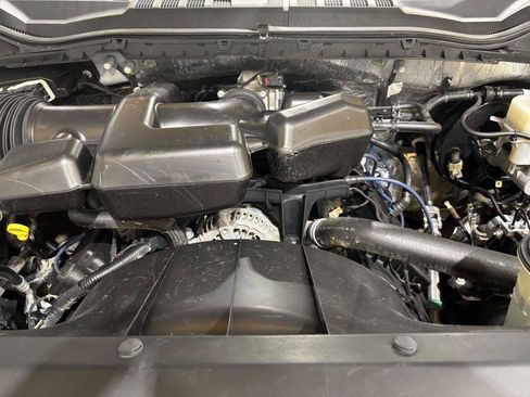 Used 2019 Ford F250 XL w/ Power Equipment Group AWD/4WD image 24