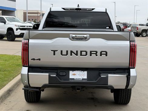 Used 2024 Toyota Tundra Limited image 5