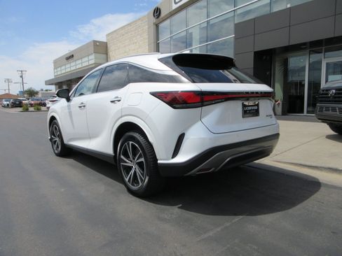 Used 2024 Lexus RX 350 Premium w/ Convenience Package AWD/4WD image 5