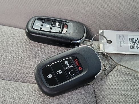 Certified 2023 Honda Accord EX image 31