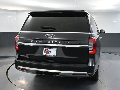 Used 2024 Ford Expedition Limited image 7
