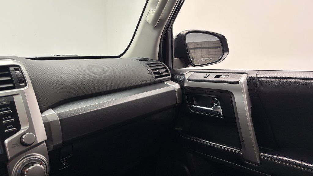 Used 2023 Toyota 4Runner SR5 Premium w/ Moonroof Package AWD/4WD image 24