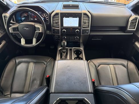Used 2018 Ford F150 Platinum w/ Equipment Group 701A Luxury image 27