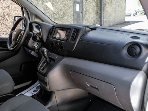 Used 2019 Nissan NV200 S w/ Cruise Control Package image 14